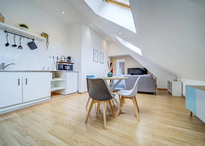 Le Kla Апартаменты Homecourt